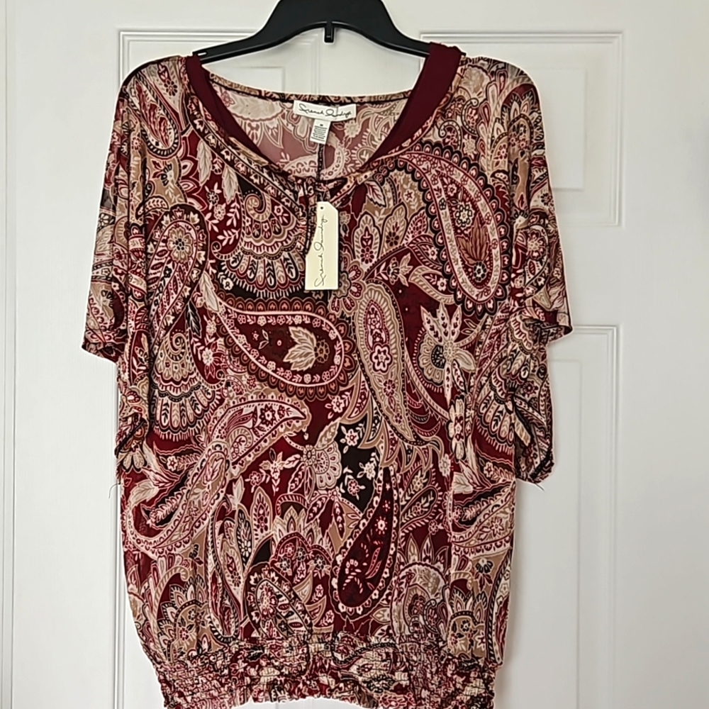 French laundry lightweight top